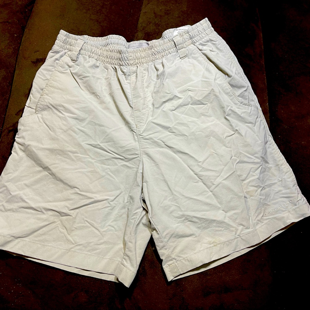 Columbia shorts size boys large